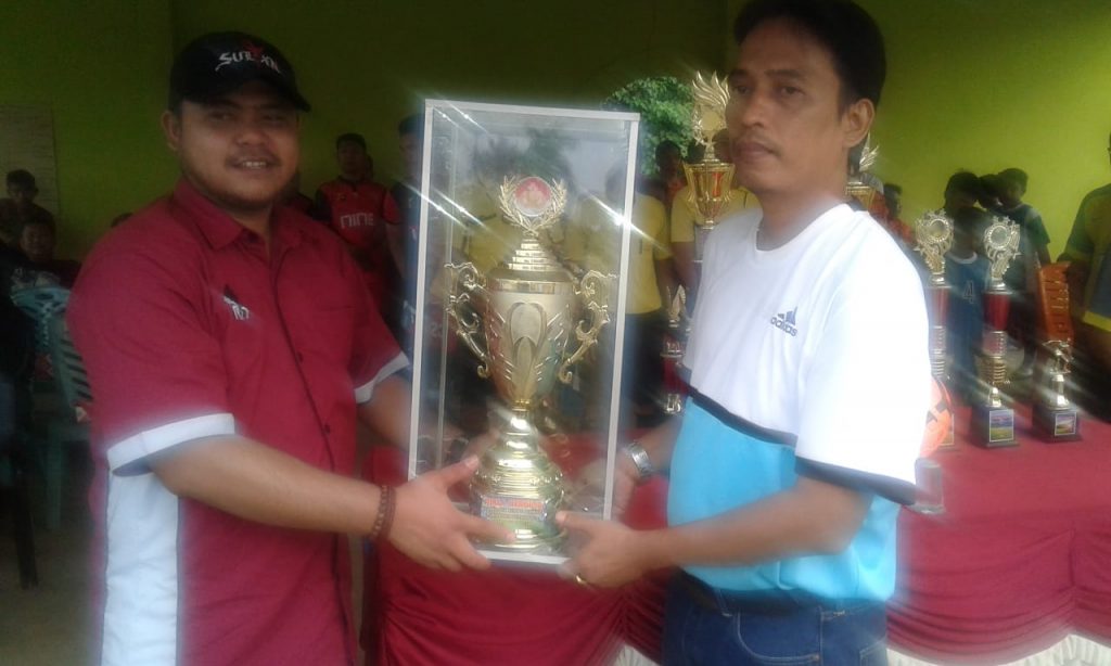 Turnamen Sepakbola Piala Kapolsek Rimbo Bujang Dibuka
