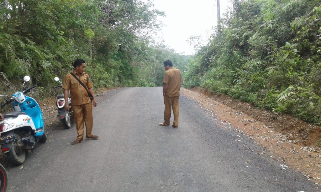 Warga Apresiasi Proyek Peningkatan Jalan Desa Muara Tabun