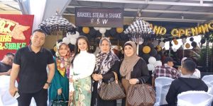 Cafe Modern dengan Harga Terjangkau Hanya di Bakoel Steak & Shake