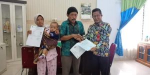 Dukcapil Bungo, Terbitkan KK dan KTP Keluarga Bisu Dari Mangun Jayo