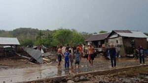 Diterjang Angin Puting Beliung 20 Rumah Rusak Berat