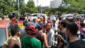 Nekat Curi HP di Area Parkir Pria Ini Babak Belur