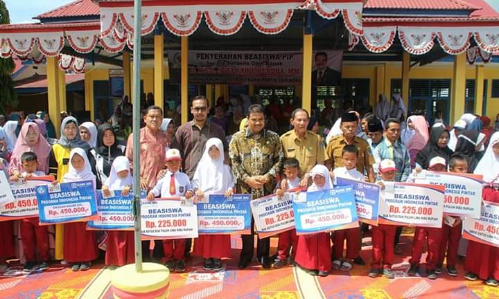 Penyerahan Beasiswa Jadi Pantauan Bawaslu