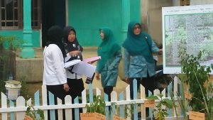 Toga Tshaniatus Syifa Dinilai Oleh Tim Penilai Kecamatan