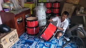 Selain Jurnalis, Iman Punya Keterampilan Merakit Drum Band