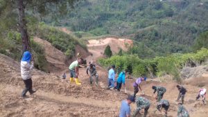 Warga Antusias Sambut Tim Sterad