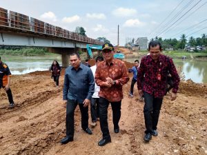 Dampingi Komisi V DPR RI, Bupati Bungo Cek Pembangungan Duplikat Jembatan Batang Tebo