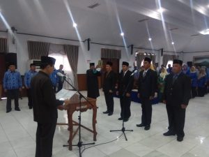 Bupati Adirozal Lantik Pejabat Eselon II dan Direksi PDAM Tirta Sakti