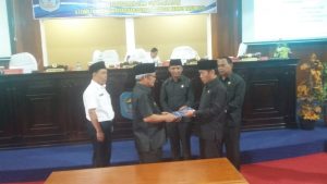 Wabup Kerinci, Hadiri Sidang Paripurna Pengesahan 5 Ranperda