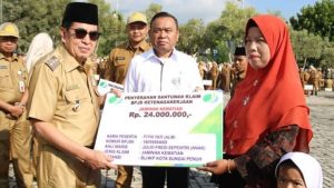 Wako AJB Serahkan Santunan Klaim BPJS Ketenagakerjaan