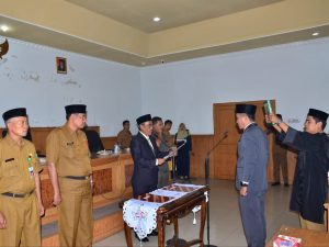 Wakil Bupati Tebo, Lantik Direktur Perumda Air Minum Tirta Muara