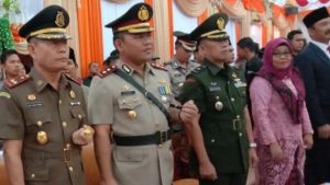 Kasdim 0416/Bute, Hadiri Prosesi Pelantikan 35 Anggota DPRD Tebo