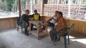 Cegah Karhutla, Babinsa Koptu Cosmos, Gelar Komsos Bersama Warga