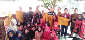 Bupati Bersama Ketua Dekranasda Bungo Kunjungi Pengrajin Batik