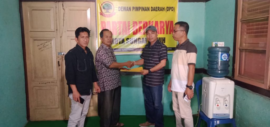 Fikar Ambil Berkas Pendaftaran di Partai Berkarya