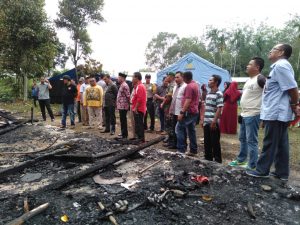 Bupati Bungo Datangi Korban Kebakaran dan Beri Bantuan