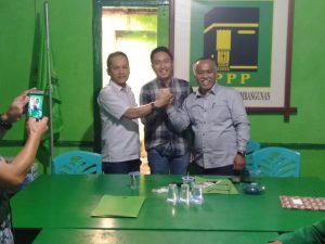 Mendaftar di PPP, Fikar Didampingi Wakil Ketua Golkar