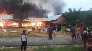 Pesantren di Bungo Ludes Terbakar, Petugas Damkar Baru Datang