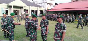 Lepas Personil Satgaster ke Papua, Ini Pesan Dandim 0416 Bute