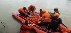 Dua Hari Tenggelam, Jasad AH Ditemukan Mengapung