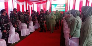 Beri Arahan Kepada Prajurit, Mayjen TNI Agus Sebut TNI-Polri Adalah Satu