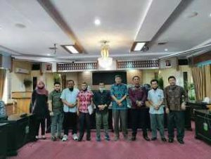 DPRD Kota Sungai Penuh Terima Kunjungan Kunker DPRD Bukit Tinggi