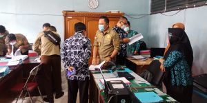 Tim Pidsus Kejari Bungo Geledah Kantor PMD