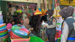 Tim 1 Srikandi Squad-01 Polres Merangin Lakukan Patroli Sambang Kepada Masyarakat