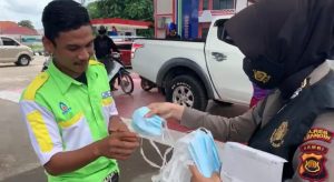 Tim 3 Srikandi Squad Polres Merangin Berikan Himbauan Prokes Covid-19
