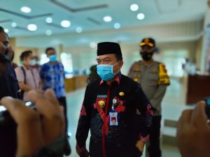Pasar Beduk Dilarang, Al Haris: Jualan Depan Rumah Silakan