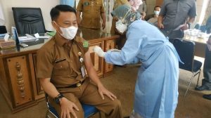 Cegah Covid-19, Vaksinasi Terus Berlanjut Pemberian Dosis ke 2