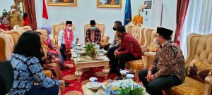 Air Mata Haru Warnai Moment Al Haris Pulang Kampung