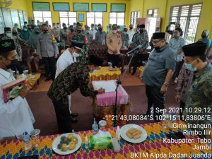 Pak Bhabin Minta, Pj Kades Persiapan Girimulyo dan Warganya Perangi Corona
