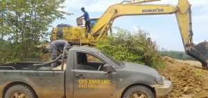 BBM Untuk Alat Berat Selalu Standby Untuk Kelancaran Kerja di Lokasi TMMD