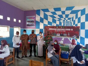 Danramil Kapten Inf T Marpaung, Kawal Vaksinasi di Ponpes Al Kautsar Tebo