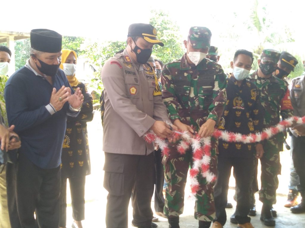 Kapolres Bungo Bersama Dandim Bute, Resmikan Rumdis Pak Bhabin dan Babinsa