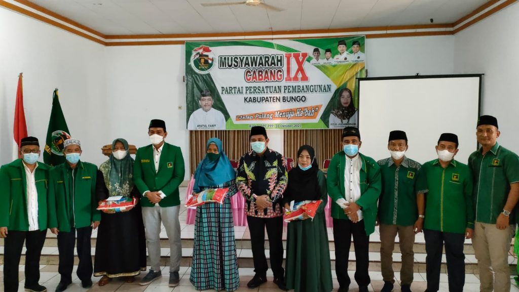 Gelar Muscab Ke-IX, DPC PPP Bungo Beri Bantuan Sembako