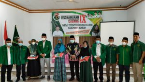 Gelar Muscab Ke-IX, DPC PPP Bungo Beri Bantuan Sembako