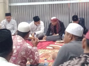 Peringati Maulid Nabi, Desa Salam Buku Datangi Ustadz Maulana Albanjari