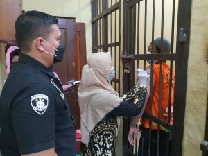 Dibalik Jeruji Besi, Tahanan Polsek Kumpeh Ulu Disuntik Vaksin