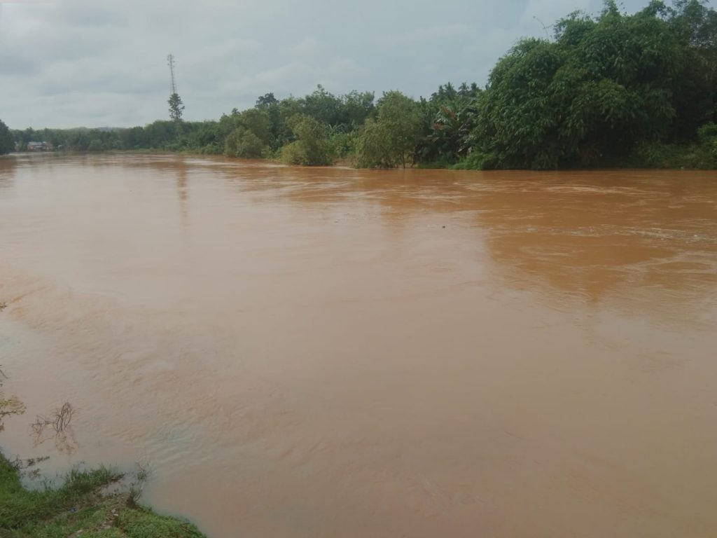 Curah Hujan Tinggi, BPBD Bungo Ingatkan Warga Ancaman Banjir dan Longsor