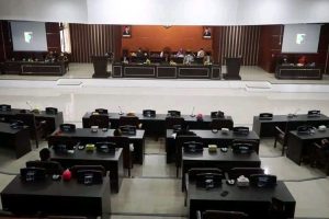Dua Raperda Inisiatif DPRD Lotim Ditetapkan
