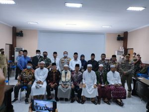 Netralisir Kisruh Masyarakat, Pemda Lotim Bersama Assunnah Tandatangani 7 Kesepakatan