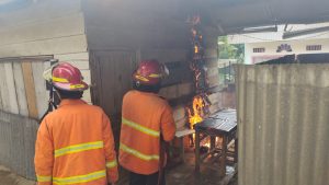 Dilalap Sijago Merah, Kantin di Komplek SMPN 3 Tebo Nyaris Ludes