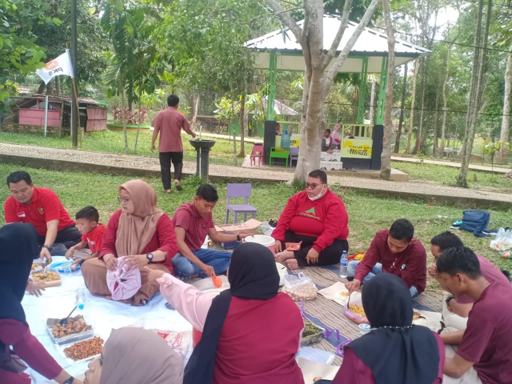 DPK Remaja Masjid Jaluko Gelar Pertemuan di Alam Terbuka