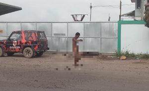 Warga Resah ODGJ Tanpa Busana Berkeliaran di Jalan Taman Rajo