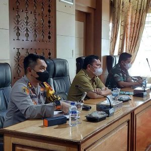 Wako Ahmadi, Kapolres & Dandim Ikuti Vidcon Dengan Presiden RI