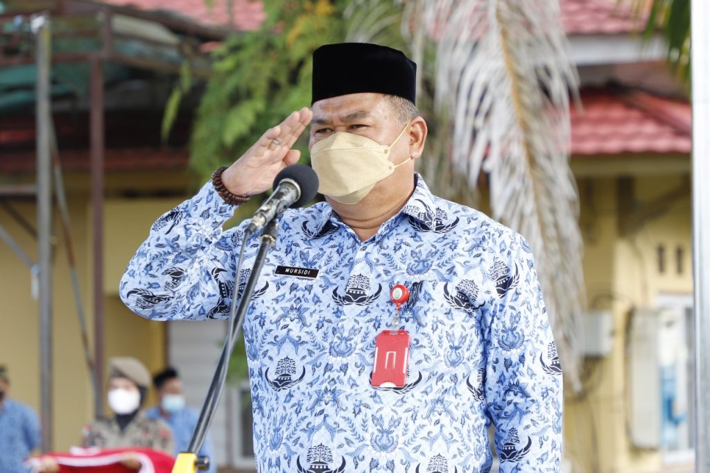 Jadi Inspektur Upacara, Sekda Bungo Tekankan Ini Kepada ASN dan Honorer