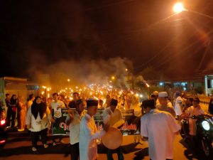 Warga Tanjung Gedang Pawai Obor Sambut Bulan Ramadan