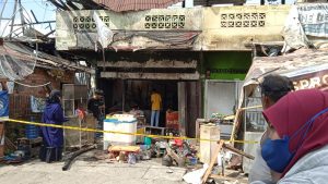 Sedih Bulan Puasa Rumah Warga Terbakar di Broni